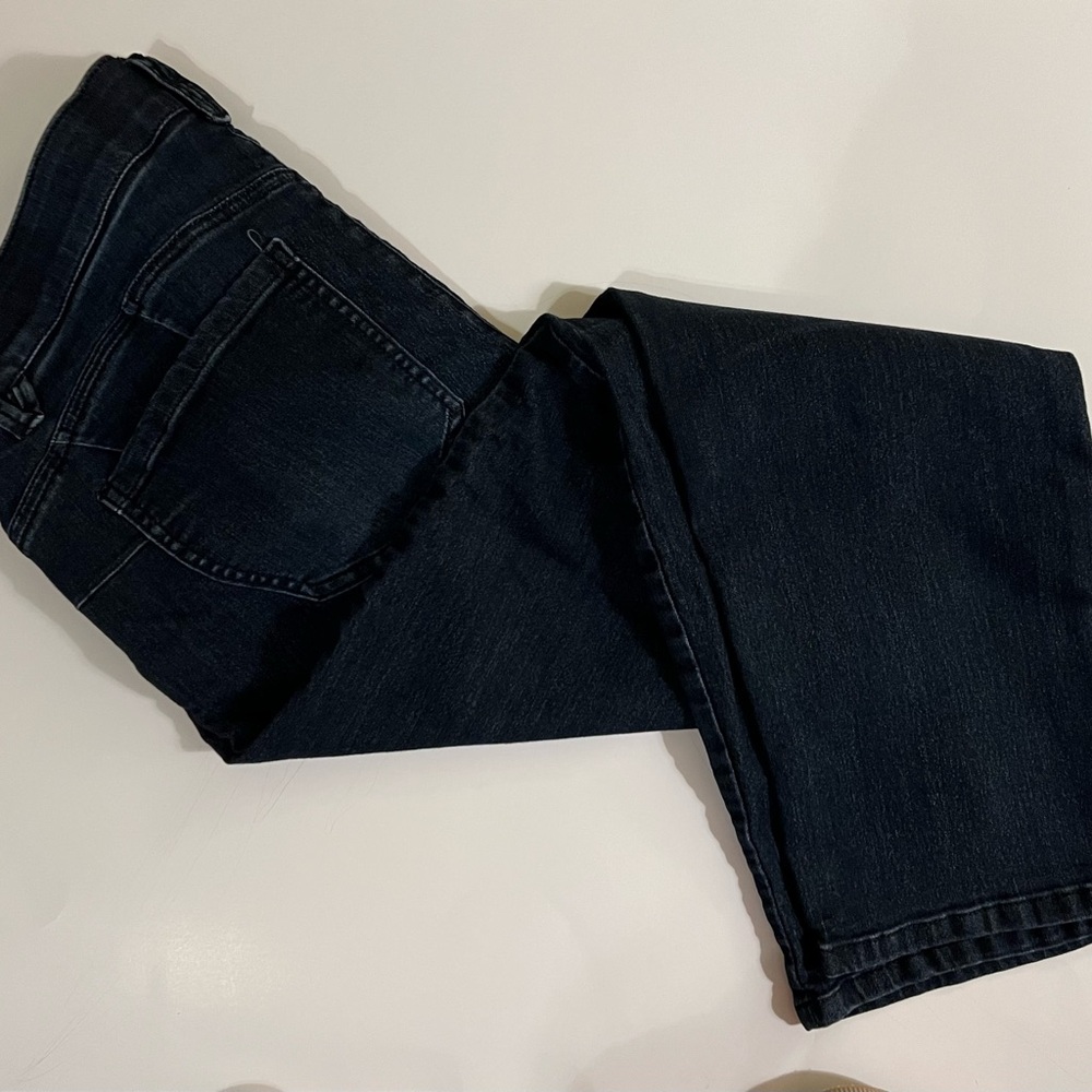 Democracy “Ab”solution 14P Straight Leg